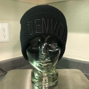 Denver Black beanie
